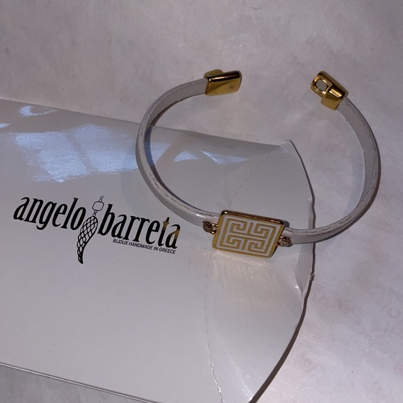 6 to 6+half inch wrist bracelet Greek life Versace MADE IN GREECE LEATHER white - Picture 2 of 3